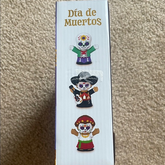 Día de Muertos Toy Set Collectors Edition - Multicolor - Picture 3 of 8